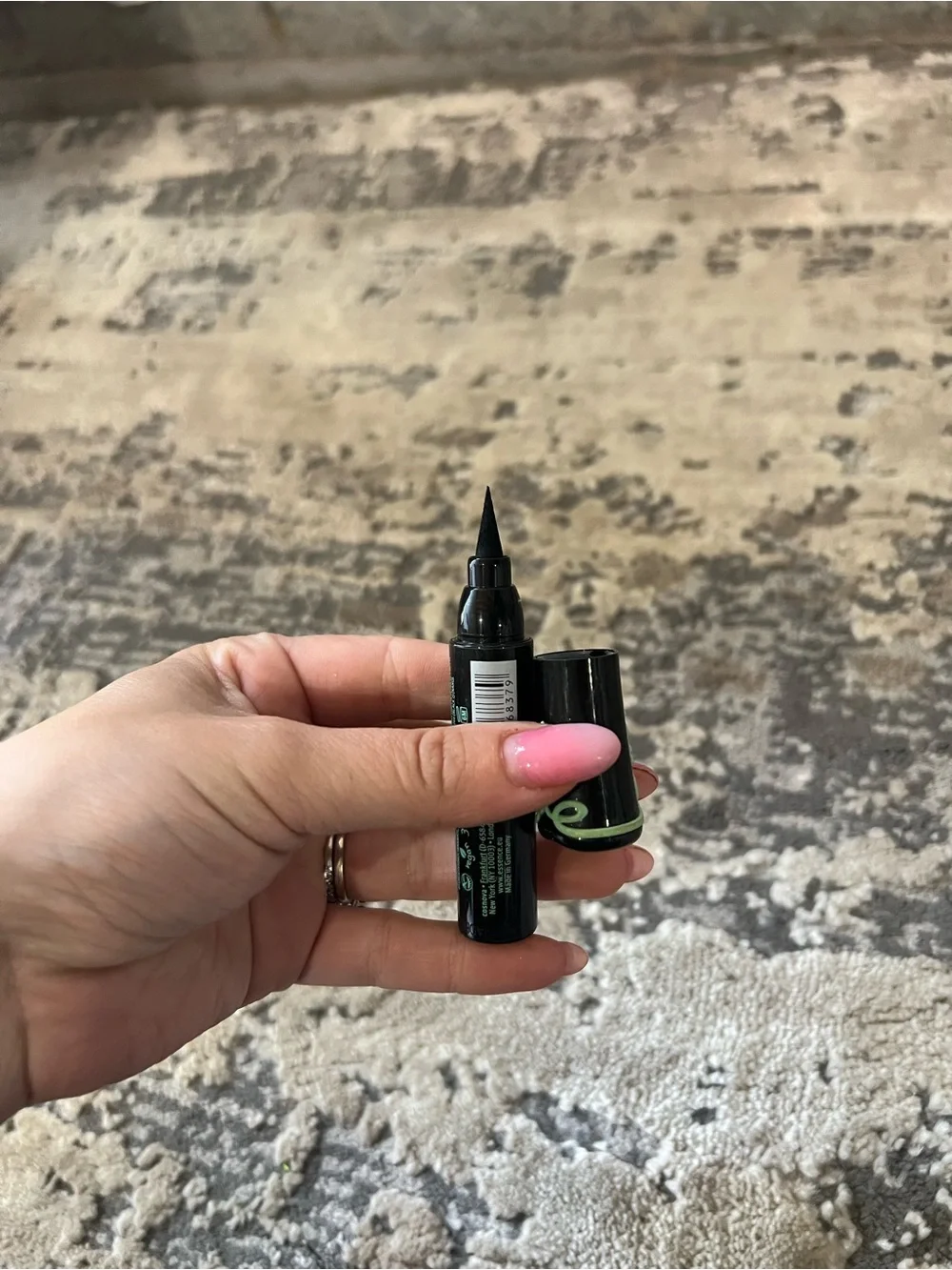 Essence Lash Princess Liner Black